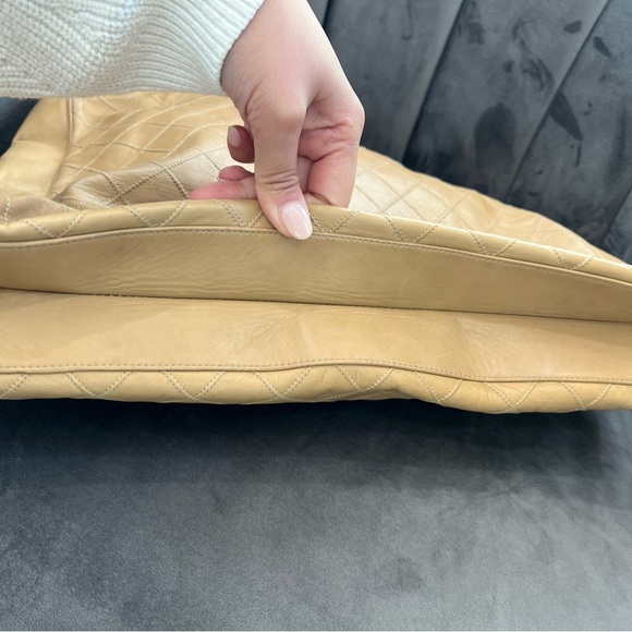 24k Gold HW Chanel Tote Bag - Picture 9 of 17